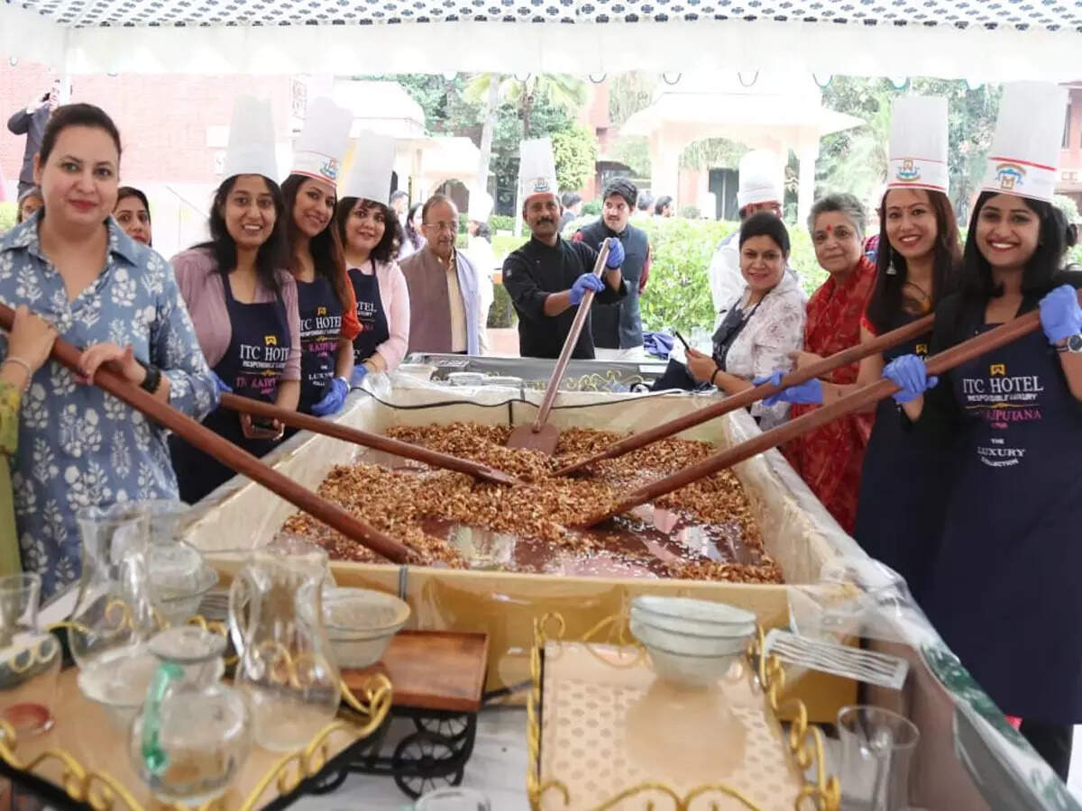 Cake mixing ceremony in Jaipur