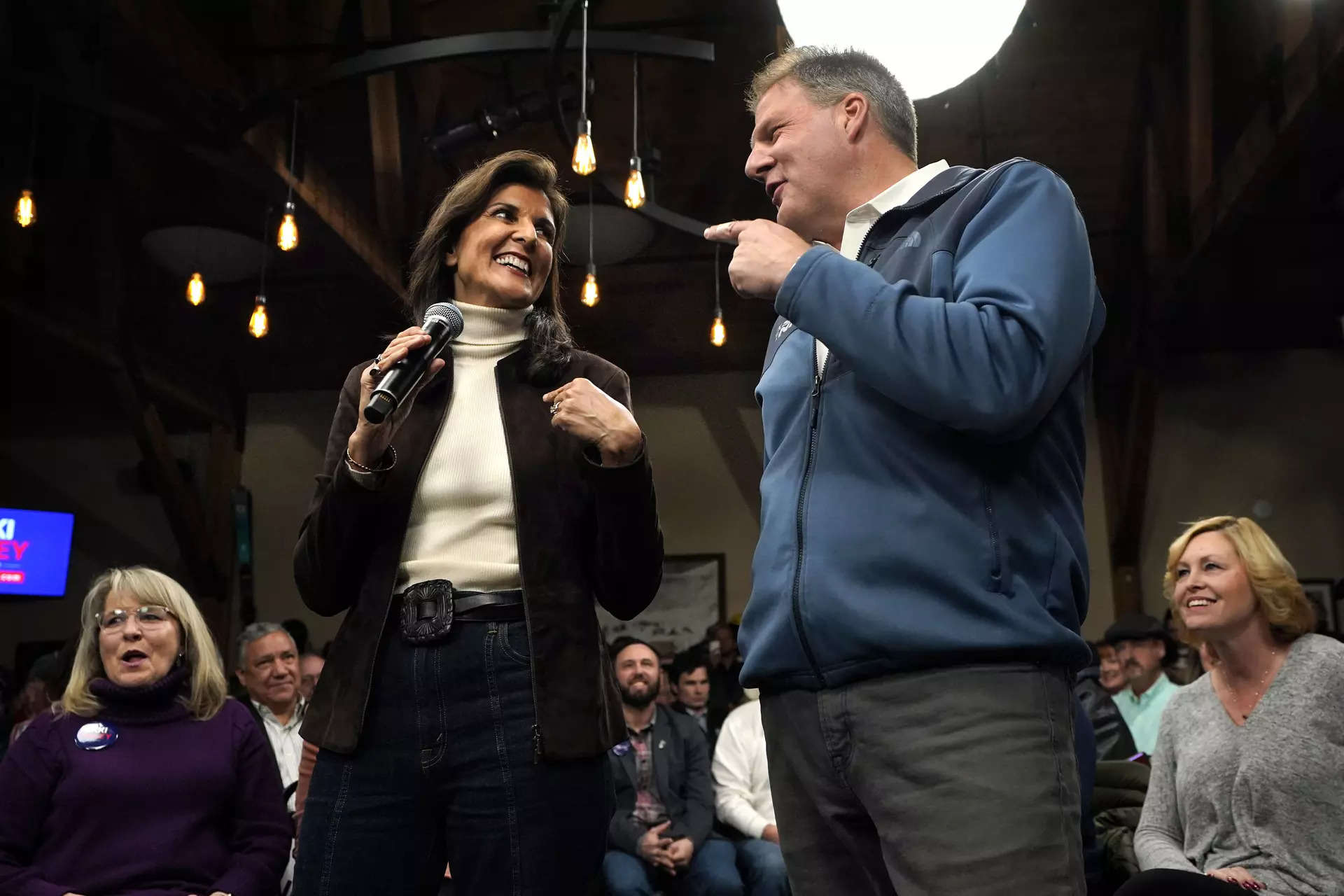 New Hampshire governor Sununu endorses Nikki Haley's 2024 Republican US presidential bid