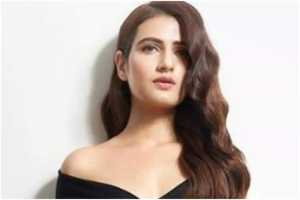 Have you learnt Fatima Sana Shaikh was the kid actor in Johnny Walker’s final movie? | Hindi Film Information