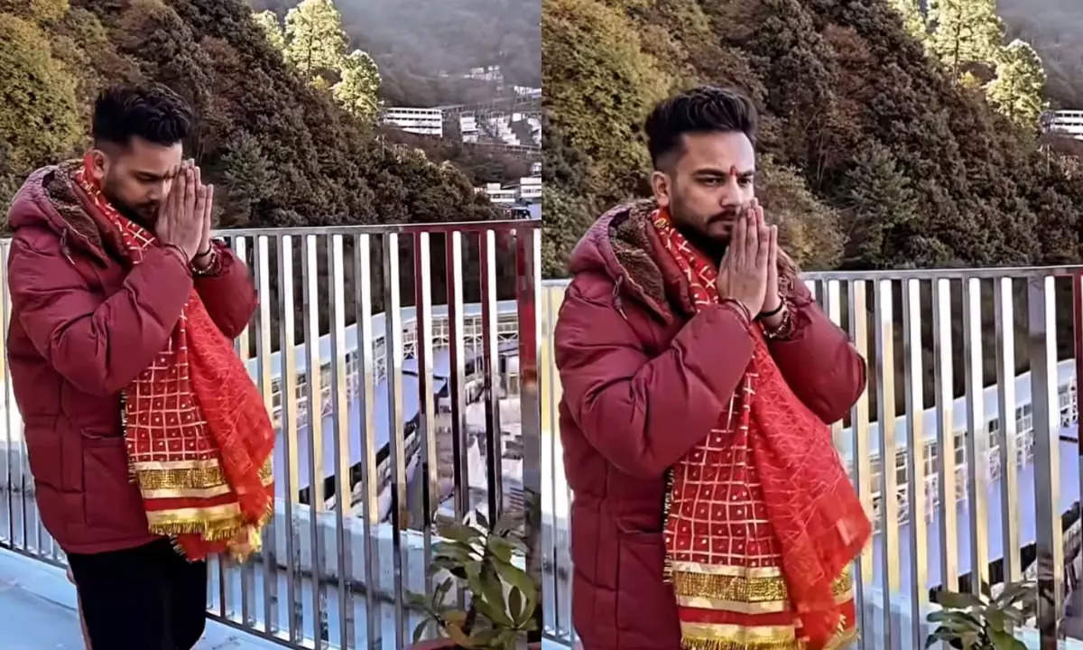 Bigg Boss OTT 2 fame Elvish Yadav seeks blessings at Vaishnodevi temple; see pics
