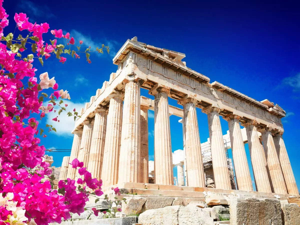 Greece to increase Acropolis entry fees by 50% in 2025