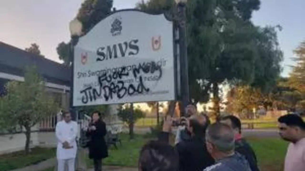 US gurdwara body condemns vandalism at Hindu temple