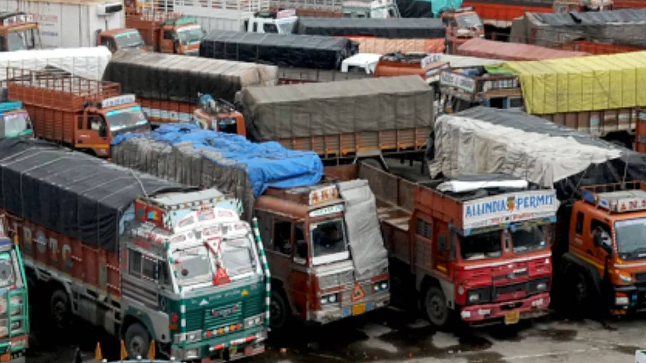 Transporters oppose stringent provisions against truck drivers in newly proposed legislation at Centre; petition PM Modi | Mumbai News – Times of India