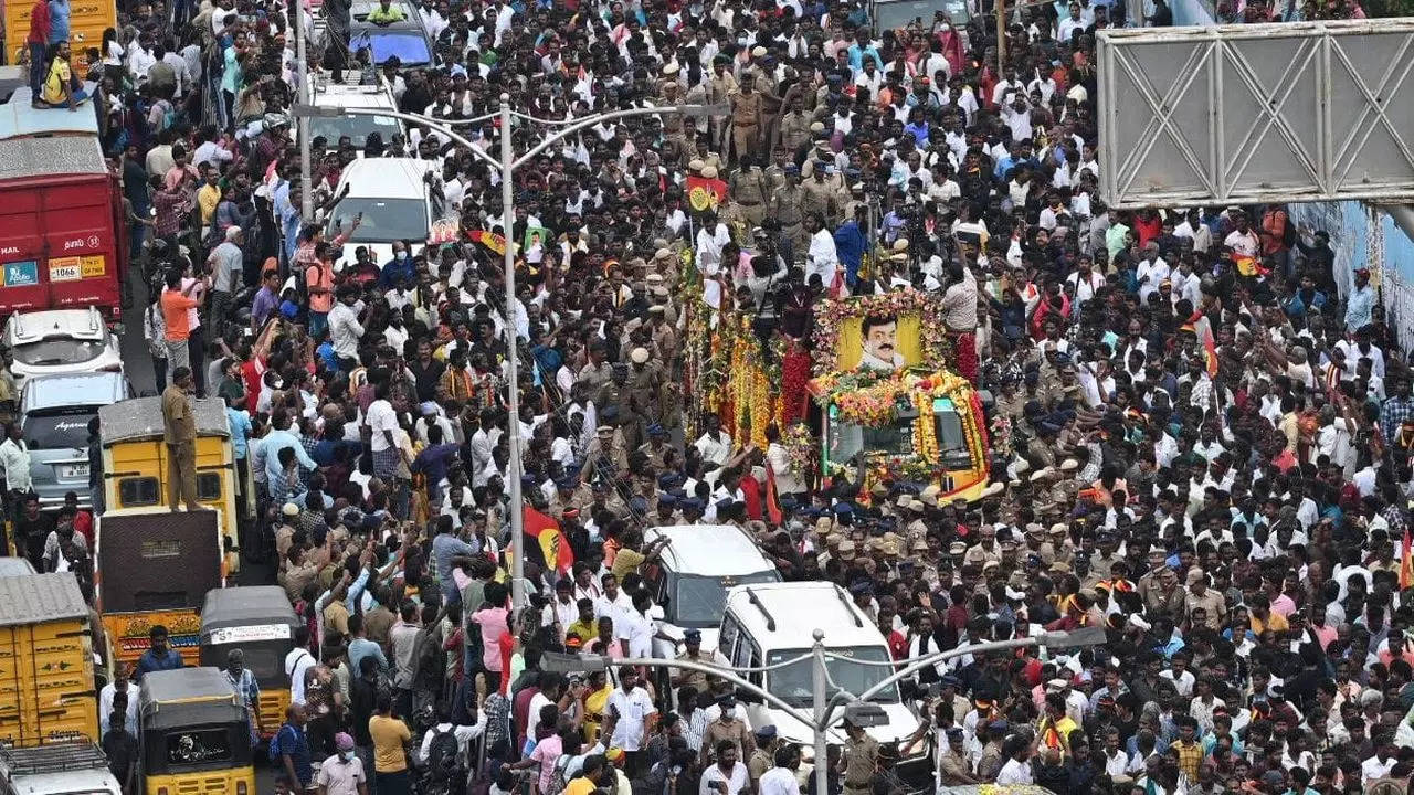 Vijayakanth laid to rest with full state honours in Chennai | Chennai News – Times of India