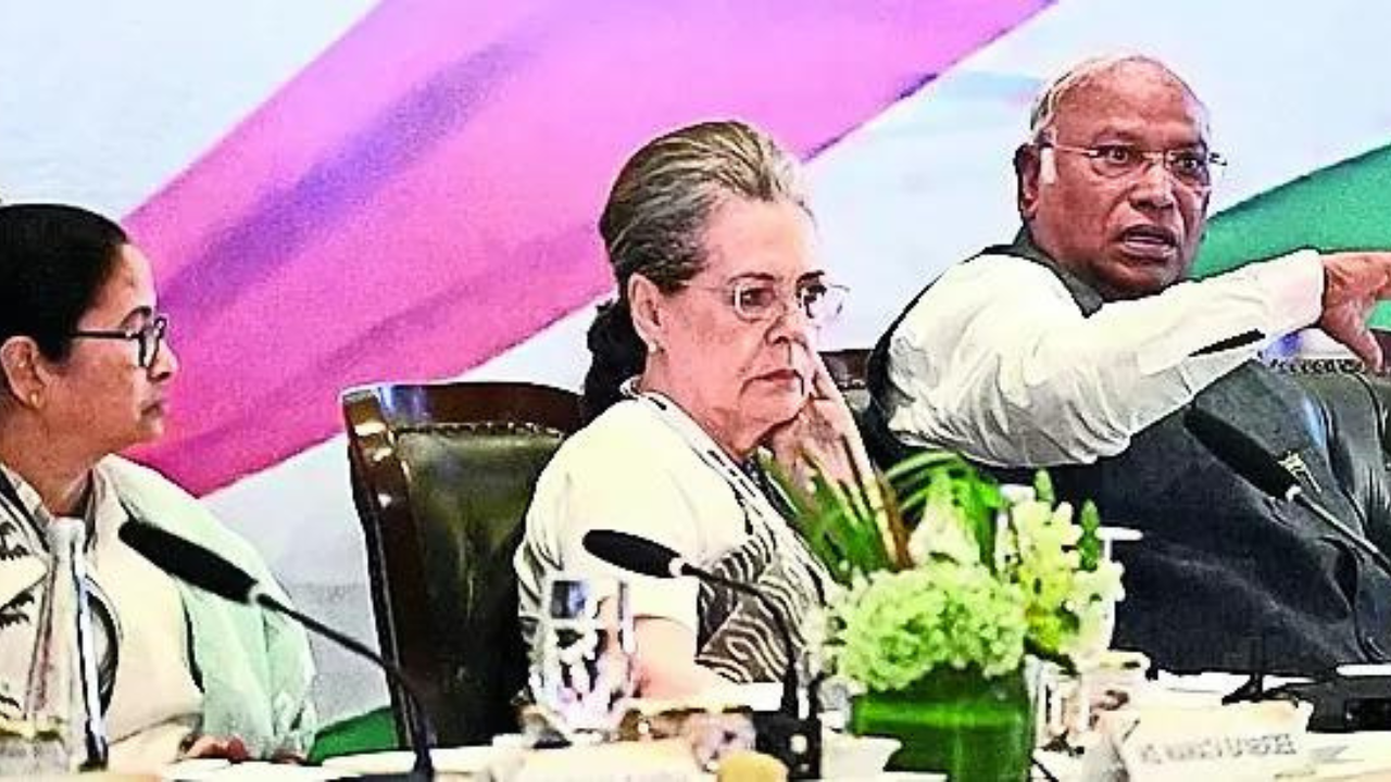 Time running out for Congress to seal deal on West Bengal seats: TMC | Kolkata News – Times of India
