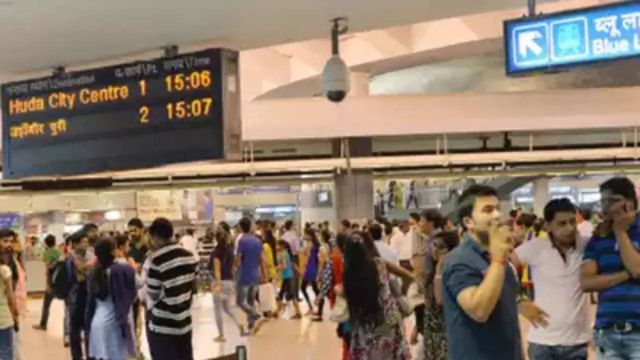 No Exit from Rajiv Chowk Metro Stn after 9 pm on New Year’s Eve | Delhi News – Times of India