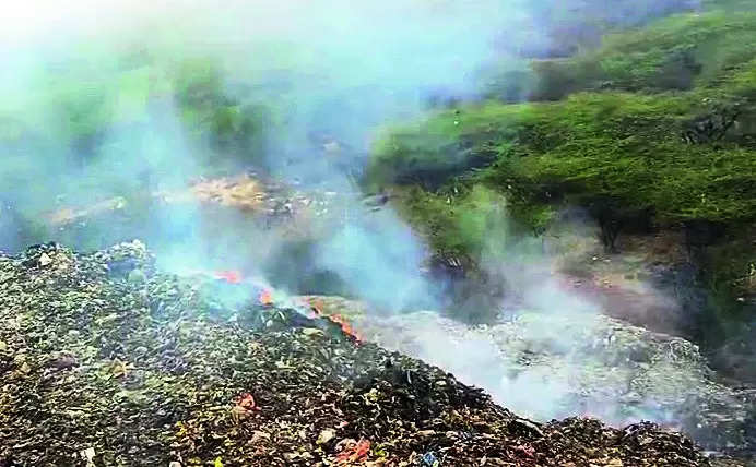 Fire breaks out at Bandhwari landfill site, doused in 2 hrs