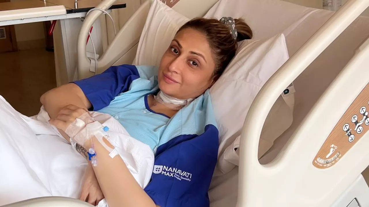 Jhalak Dikhhla Jaa 11's Urvashi Dholakia undergoes removal of a tumour surgery; advised bed rest for 20 days