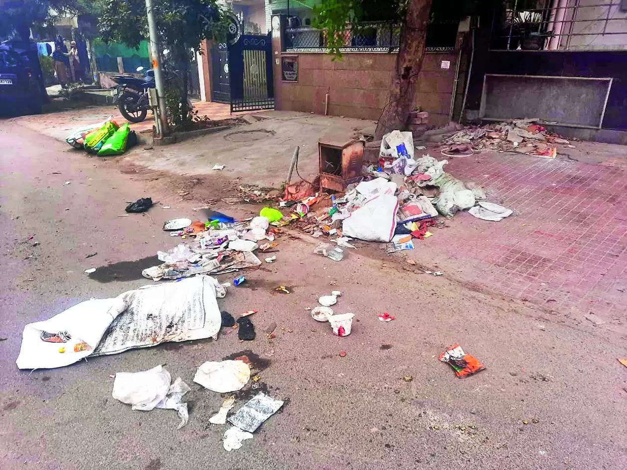 Sanitation Workers Missing in Greater Noida: Garbage Piles Up | Noida News – Times of India