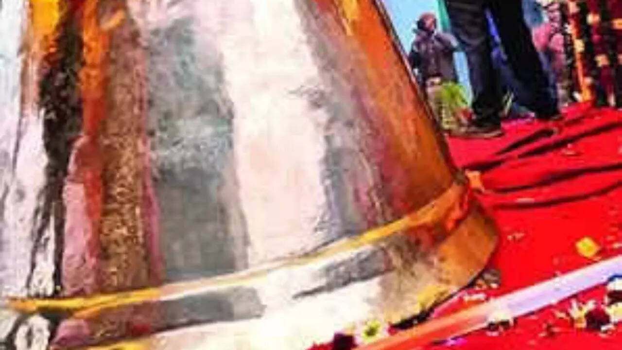 Ayodhya Ram temple to get 2,400kg bell from Etah