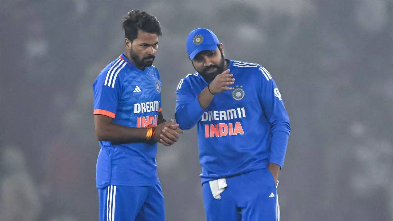 We want to challenge ourselves in areas where we are uncomfortable: Rohit