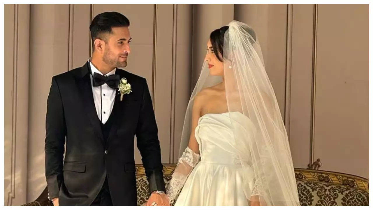 Singer Sanam Puri gets married to Zuchobeni Tungoe in Nagaland; says ‘I never dreamed of such a fun wedding’ – See photos | English Movie News – Times of India