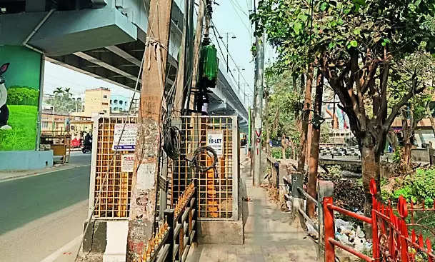 Power Transformers, Poles Take Up Chunk Of Footpaths In City | Guwahati News – Times of India