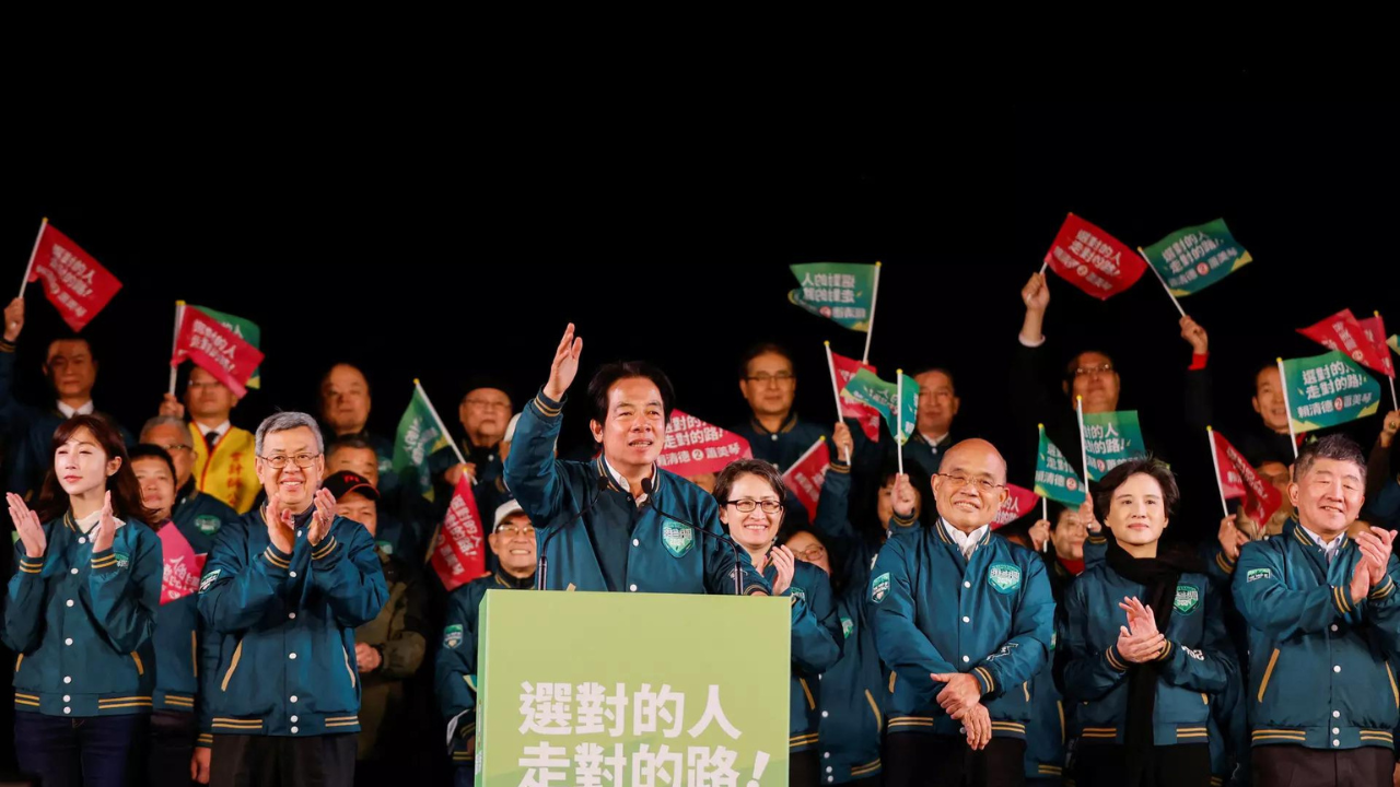 Taiwan parties rally on eve of pivotal election