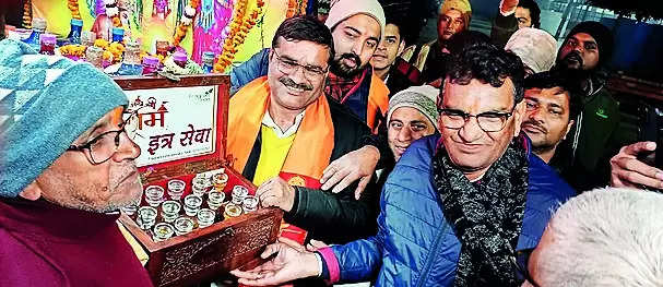 Kannauj Perfumers Send ‘Chariot Load’ of Attar for Ram Temple Consecration in Ayodhya | Kanpur News – Times of India