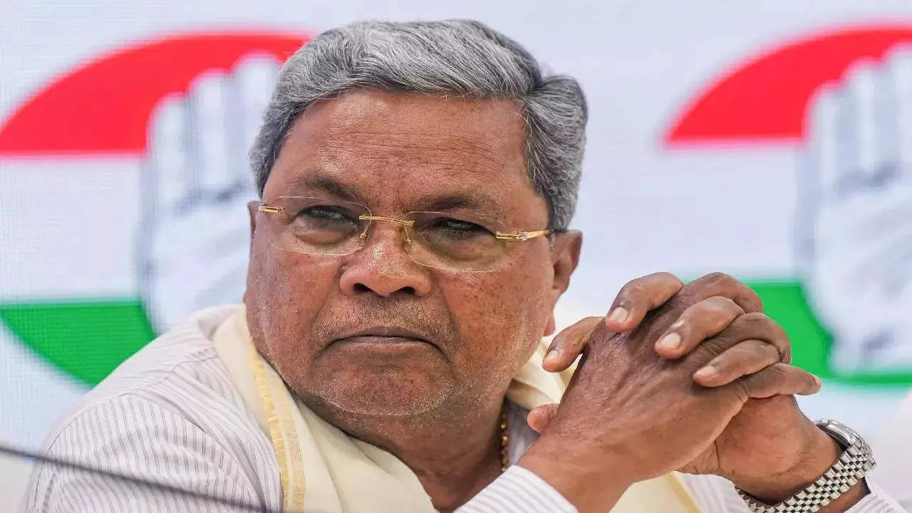 ‘Poll guarantee’: ​Karnataka govt gives Rs 3,000 stipend to unemployed ​graduates | Bengaluru News – Times of India