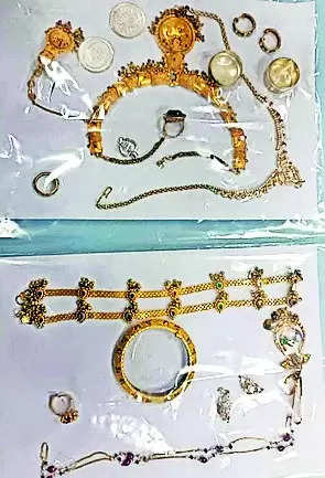 Help Who Stole ₹40l Jewellery Visits Hosp To See Newborn, Held | Kolkata News – Times of India