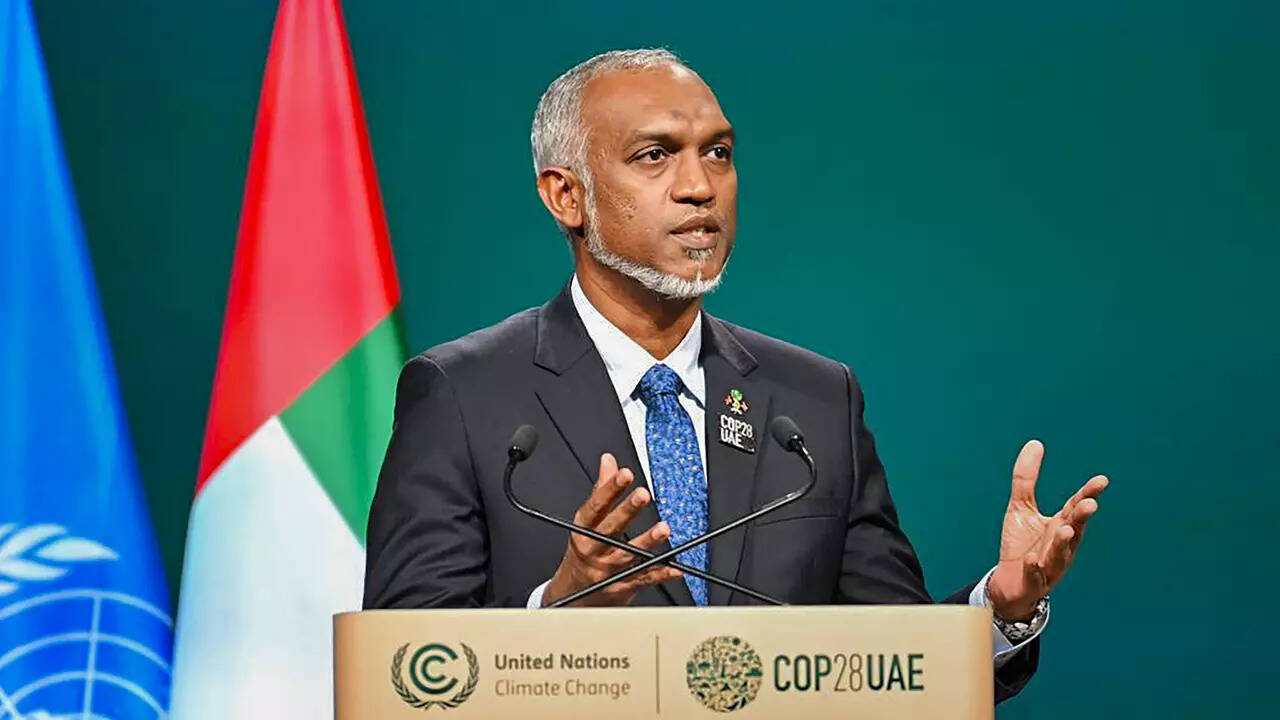 Maldives president asks India to withdraw troops by March 15 amid deepening row