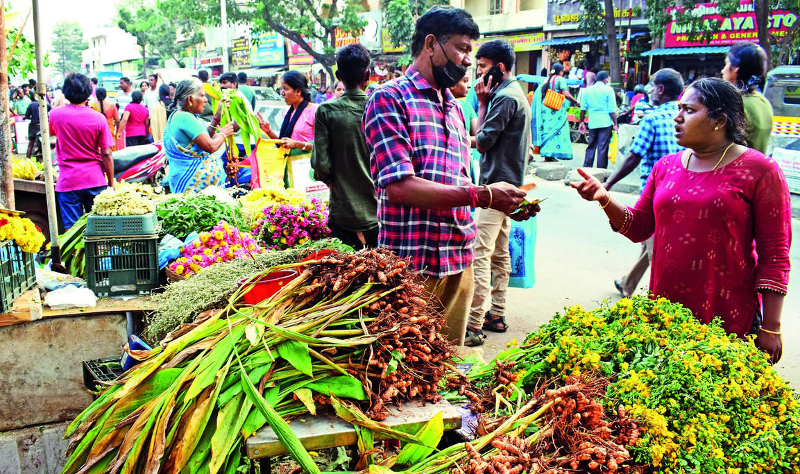 Shops in City Witness Huge Footfall on Pongal Eve | Coimbatore News – Times of India