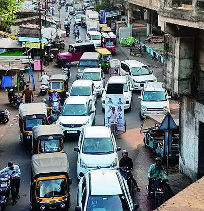 Flyovers Shut Across City, Causing Traffic Congestion | Nagpur News – Times of India