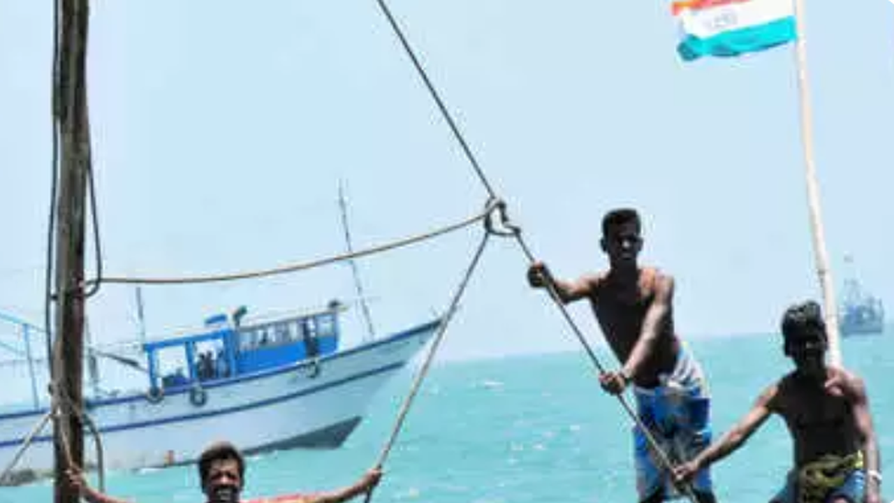 Sri Lankan Navy Detains 18 Indian Fishermen | Latest News | Chennai News – Times of India