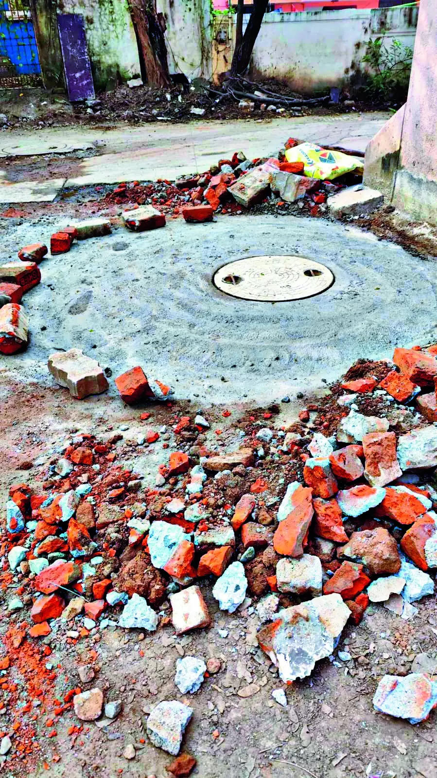 Dangerous Valve Chamber Fixed in Anna Nagar Chennai | Chennai News – Times of India