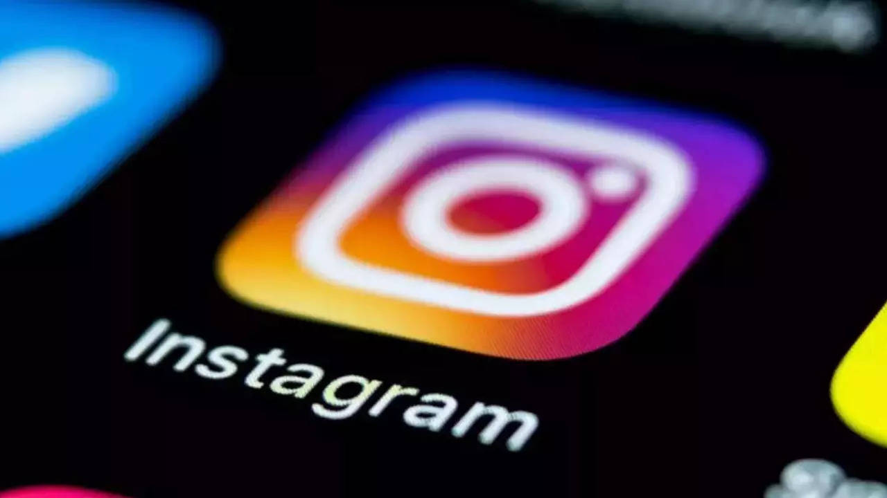 As much as 100,000 children could have been sexually harassed on Fb, Instagram each day