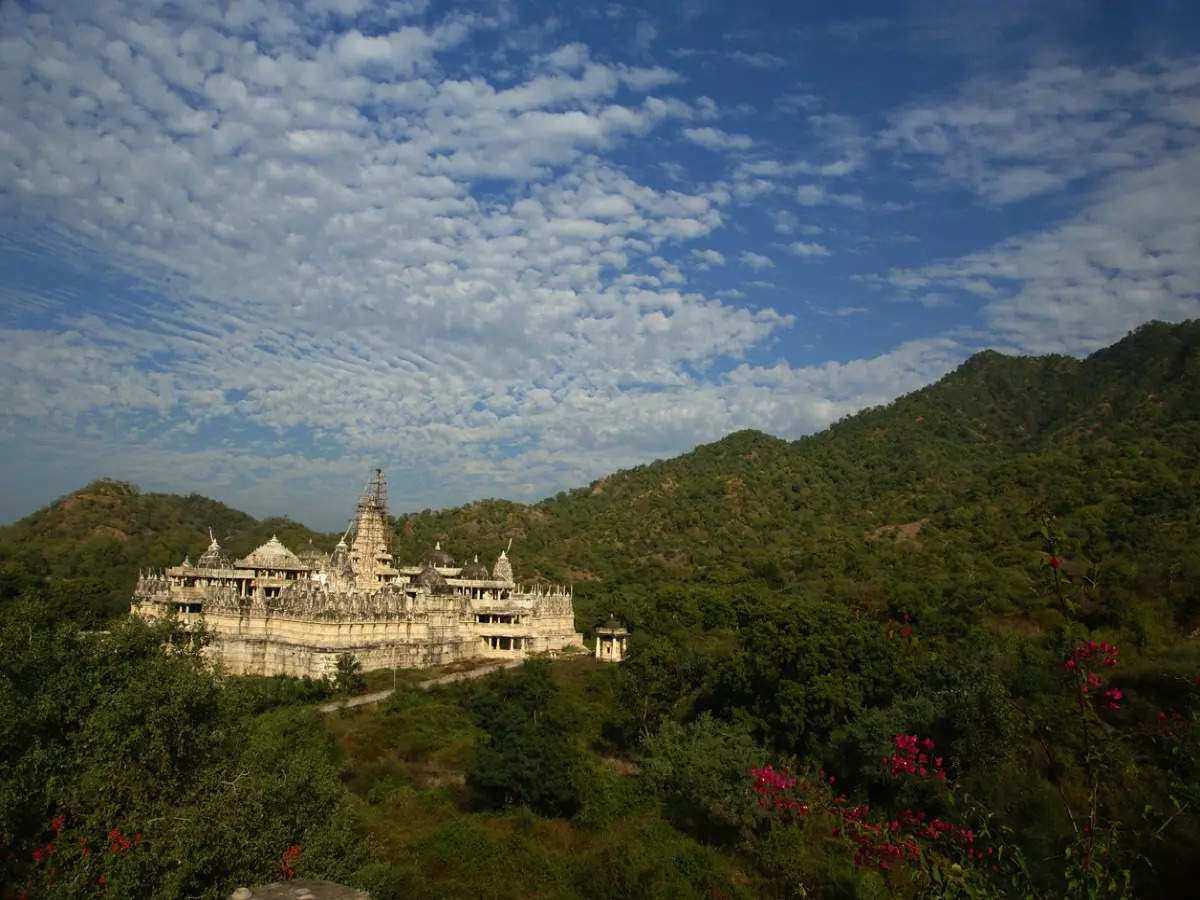 What makes Ranakpur a timeless architectural beauty in Rajasthan?