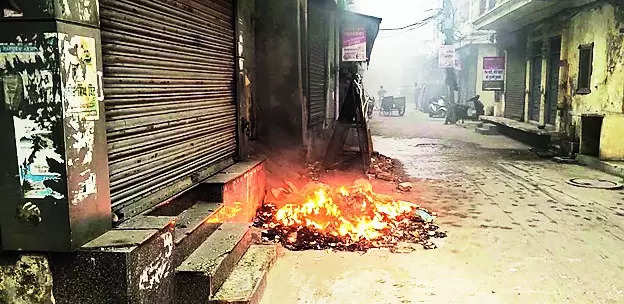 No Smoke Without Fire: Mc’s Claim Of Checks On Garbage Burning In Open Comes A Cropper | Ludhiana News – Times of India