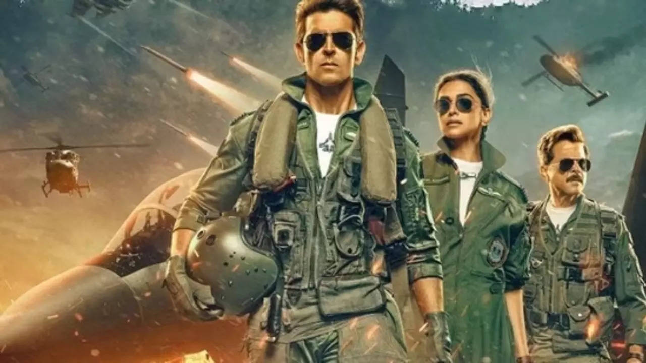 Crew ‘Fighter’ honours IAF officers with an unique Delhi screening forward of a nationwide launch. | Hindi Film Information