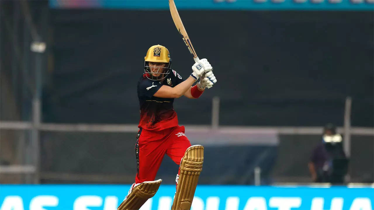 RCB's Heather Knight pulls out of Women's Premier League
