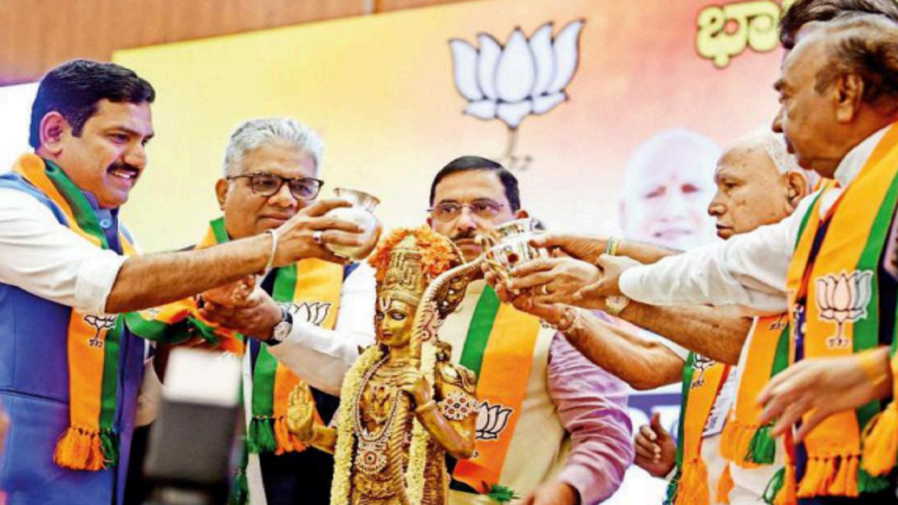 At executive meeting, BJP resolves to use Ayodhya as poll trump card | Bengaluru News – Times of India