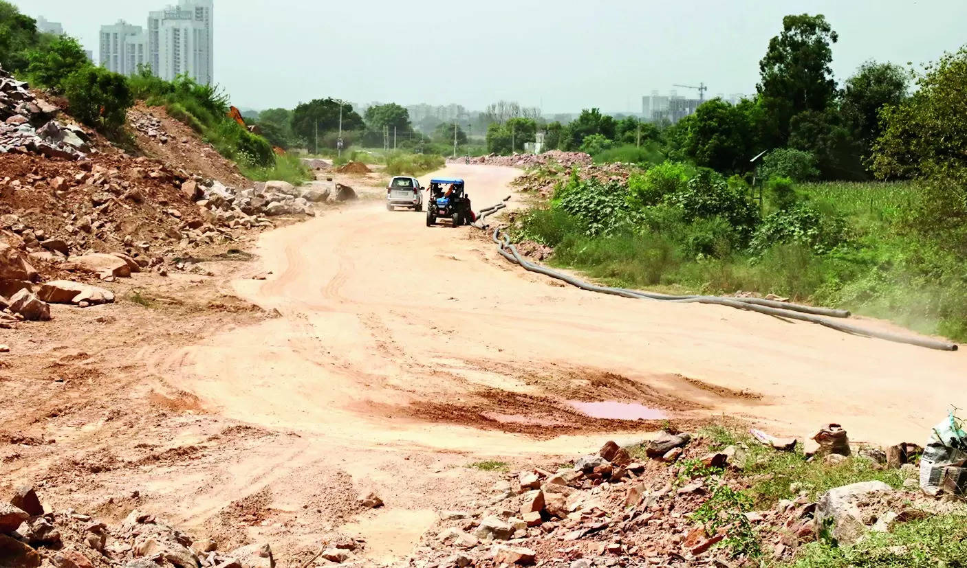 GMDA Sets April 30 Deadline to Complete 6-Year-Old Road Revamp Project in New Sectors | Gurgaon News – Times of India