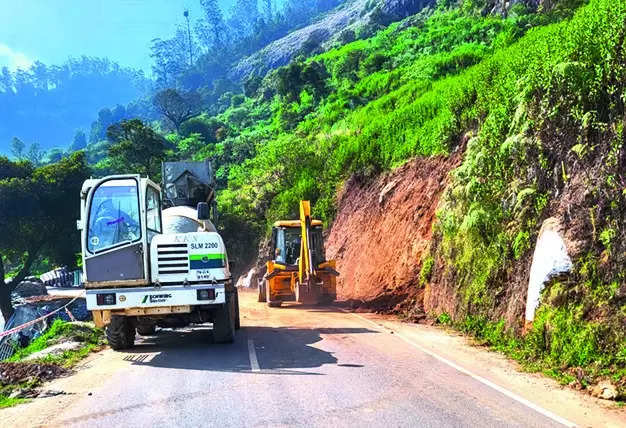 State Highways Defies High Court Direction, Cuts Slopes In Nilgiris | Coimbatore News – Times of India