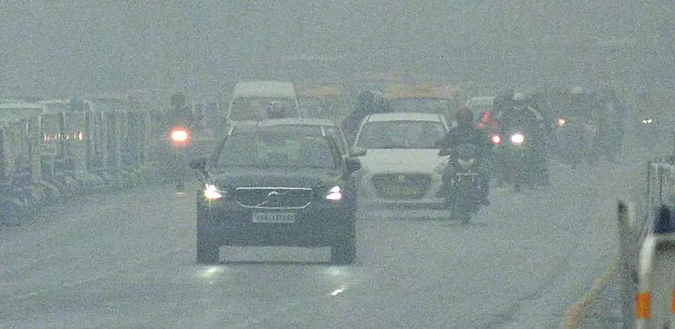 Clouds Start Moving Away, Min Temp To Dip Today: Met | Kolkata News – Times of India