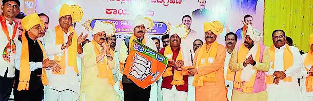 Byv Hits Out At Cong Over Guarantee Schemes | Hubballi News – Times of India