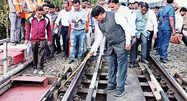 3rd railway lines completion to take 2 years: CR GM Yadav | Nagpur News – Times of India