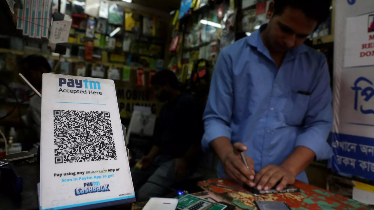 Switch from Paytm to other platforms: Business body to traders