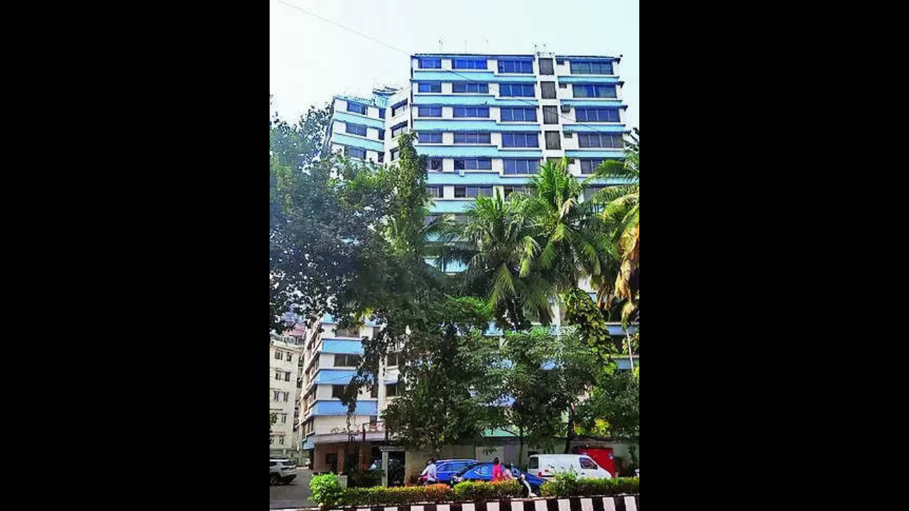 Irresistible Redevelopment Offers in Posh Mumbai for Locals | Mumbai News – Times of India