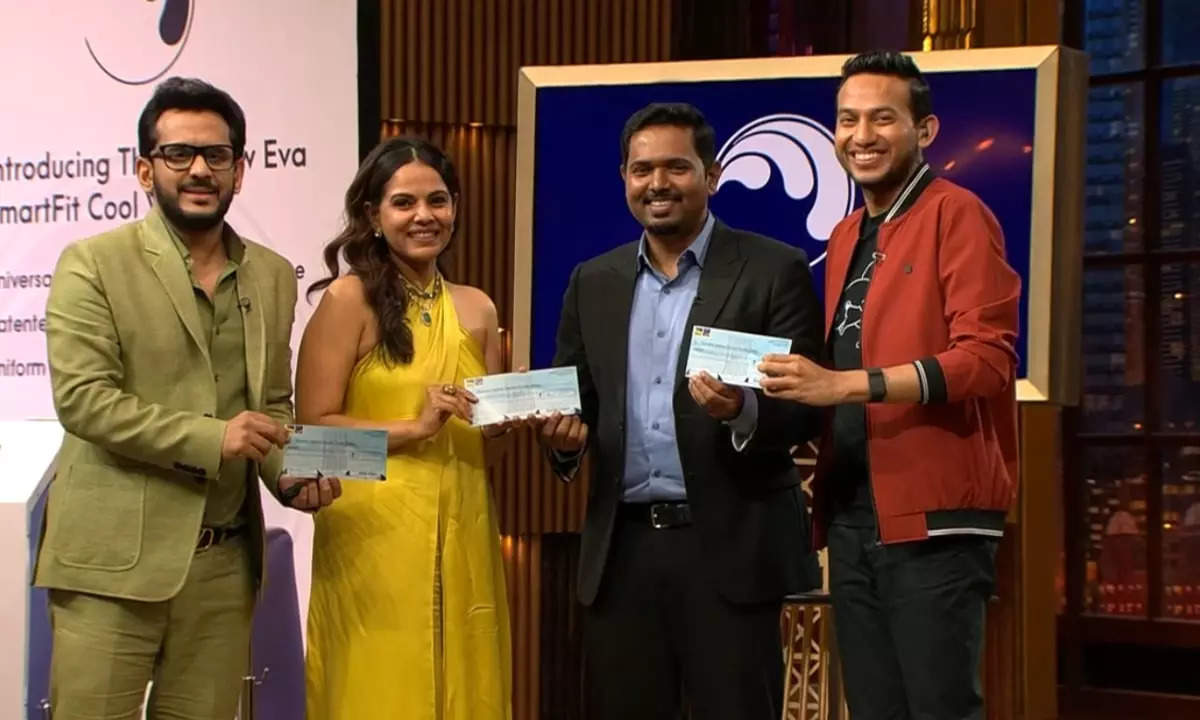 Shark Tank India 3: Namita Thapar and Ritesh Agarwal get into a fun banter while talking about the product for cancer patients; the former jokes, “Apke 2 dost hai toh mere 2000 hai.”