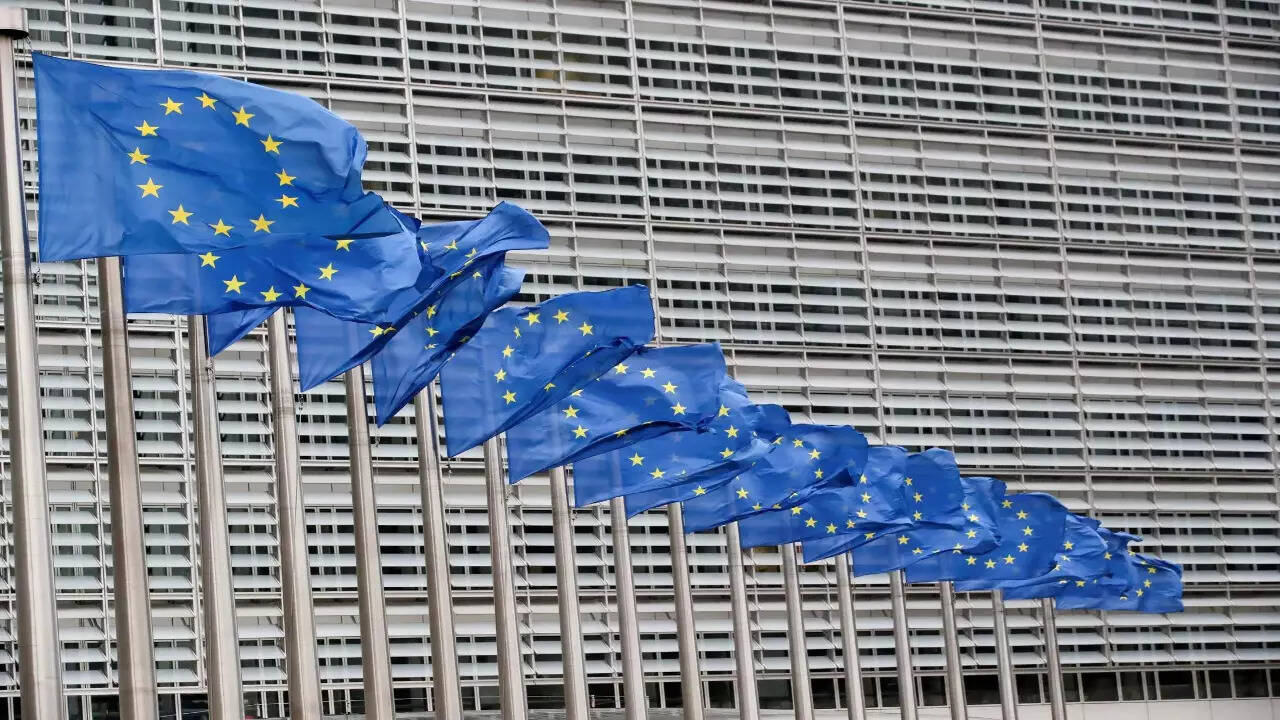 EU recommends ambitious 2040 climate target, goes light on farming