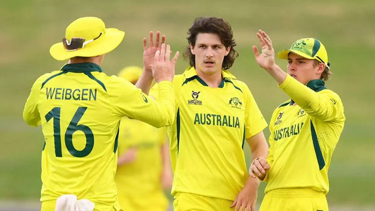 PAK vs AUS Live Score, Australia vs Pakistan semifinal ICC Under-19 Cricket  World Cup at Willowmoore