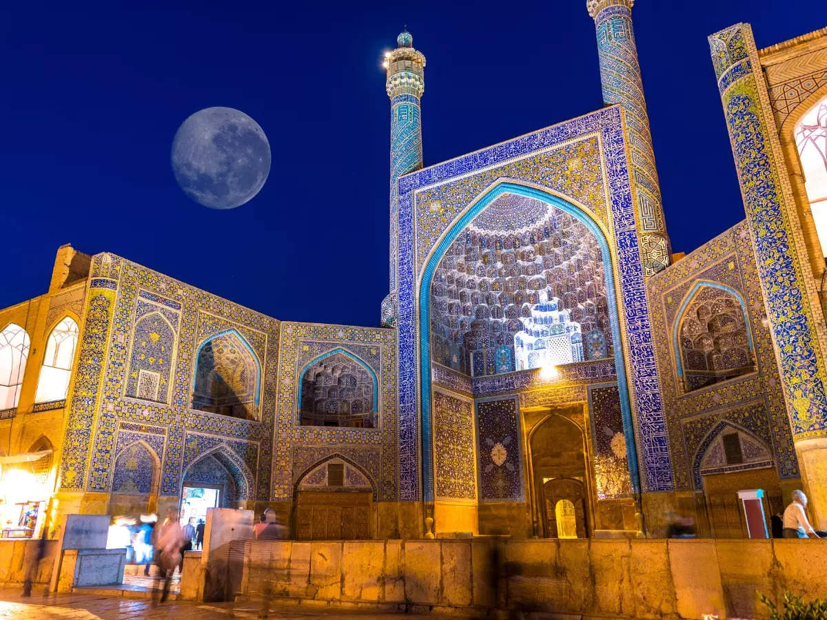 A first timer’s guide to Iran: When to visit, how to reach, things to do