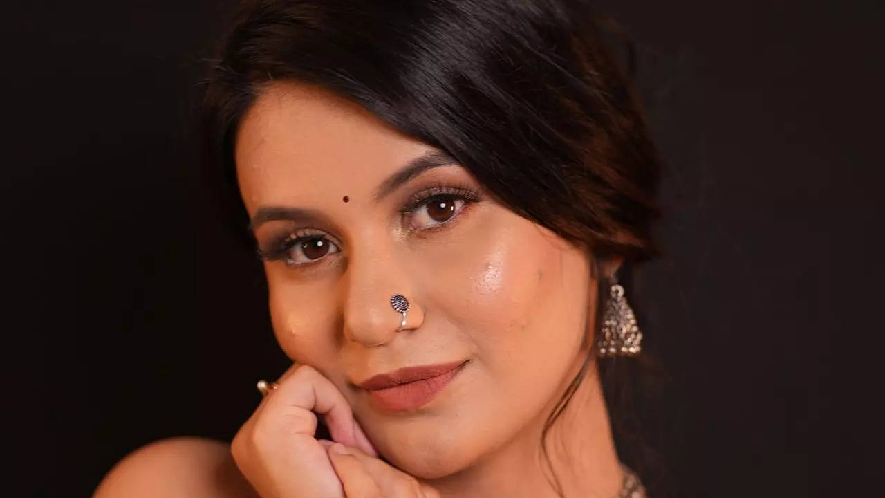 Exclusive - Simran Sharma opens up about new show Dahej Daasi; says 'Getting into Vedika’s shoes has been a feeling of uniqueness, excitement and fun'