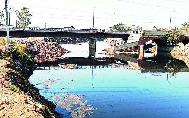 Reconstruction of Bridge on Buddha Nullah Causes Distress Among Residents | Ludhiana News – Times of India