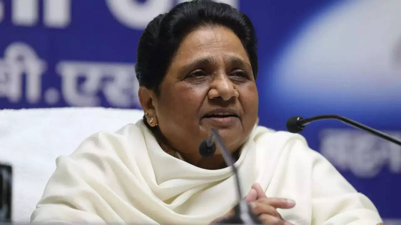 BSP chief Mayawati reiterates demand for Bharat Ratna for Kanshi Ram | Lucknow News – Times of India