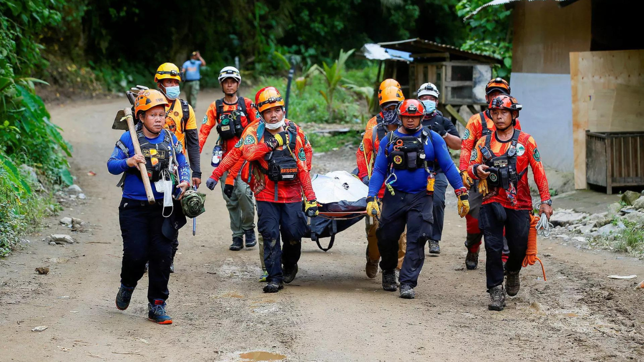 54 dead in a landslide that buried a gold-mining village in south Philippines