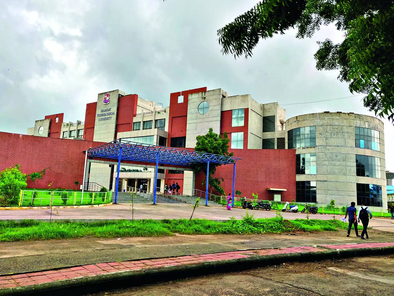 GTU diploma students in a fix as varsity fails to enrol them | Ahmedabad News – Times of India