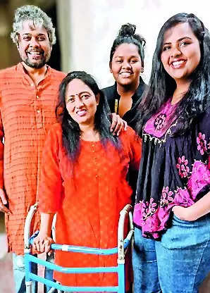 The Love Story of Sameer Shinde and Cynthia Powell: A Bond Etched with Love, Mutual Respect, and Determination | Nagpur News – Times of India