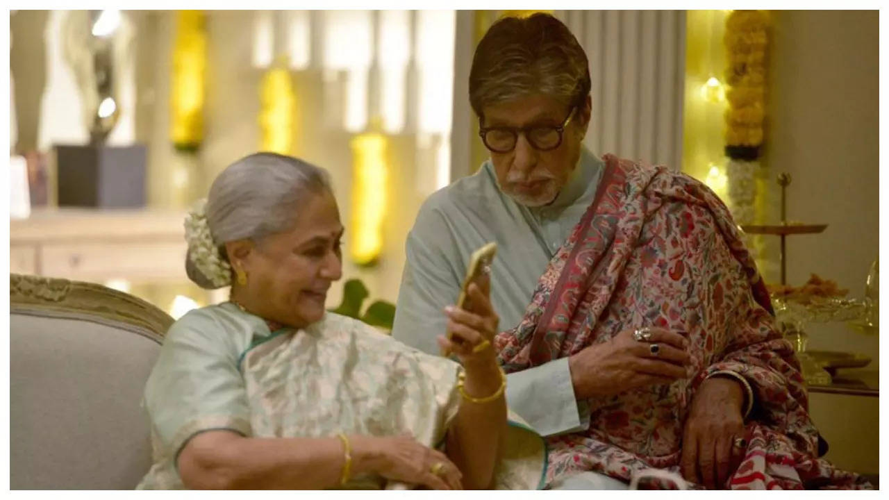 Jaya Bachchan and Amitabh Bachchan personal belongings price over Rs 1,578 crore, together with 17 vehicles and a financial institution steadiness of over Rs 130 crore: Report |